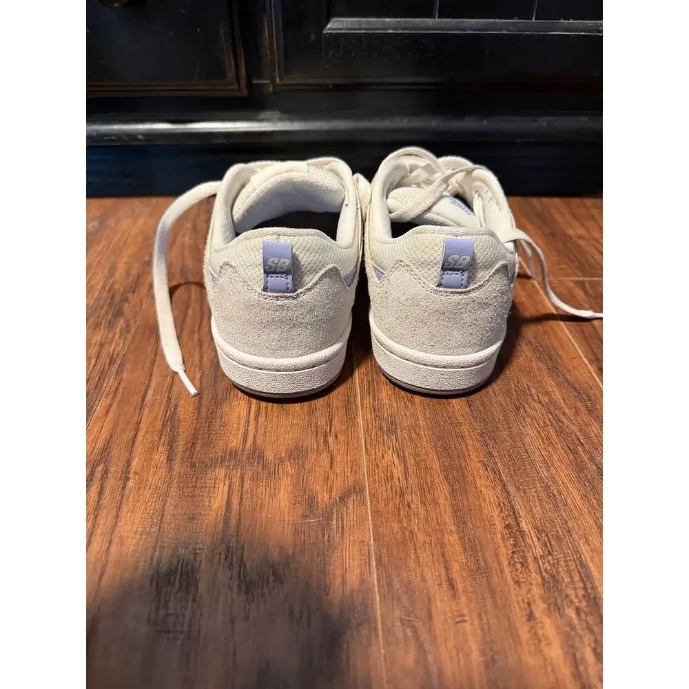 Women's Nike Alleyoop SB Summit White Light Thistle Shoes - Size 6